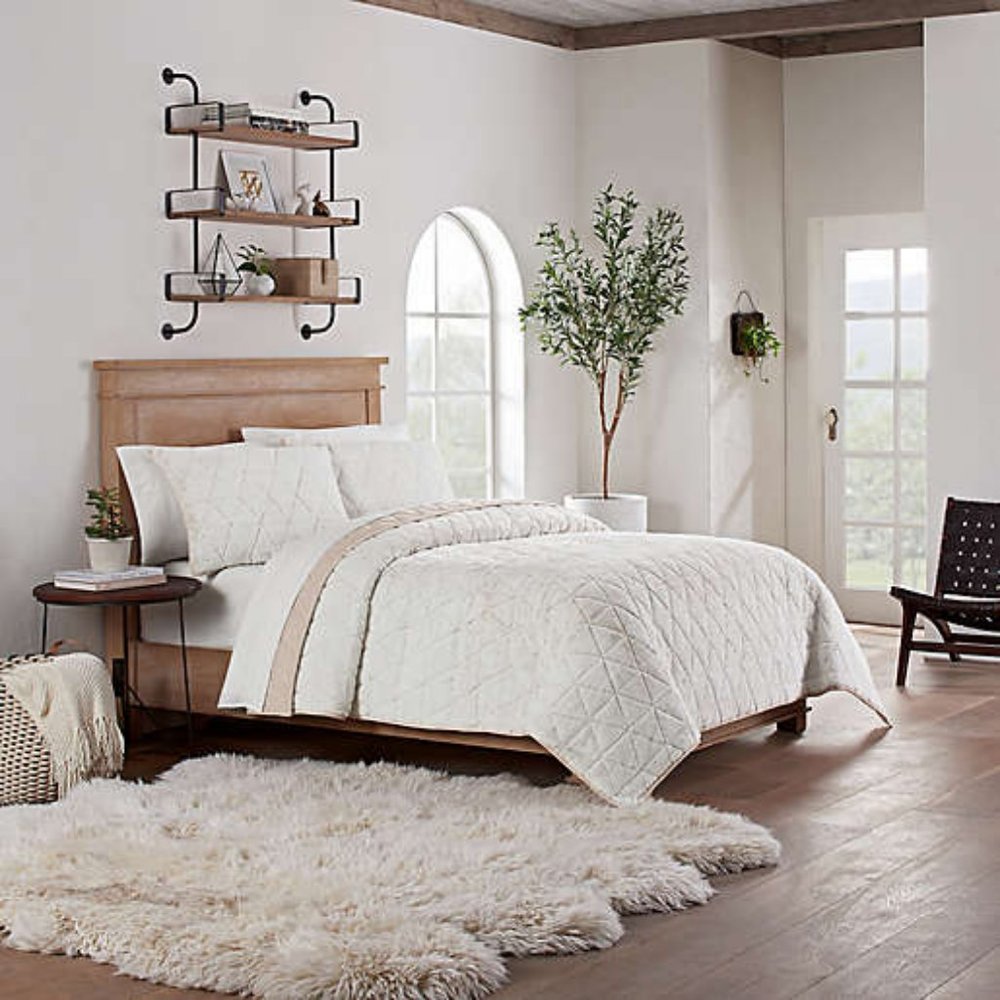 UGG Pinecreek 2-pc Reversible Twin Quilt Set - Oatmeal
